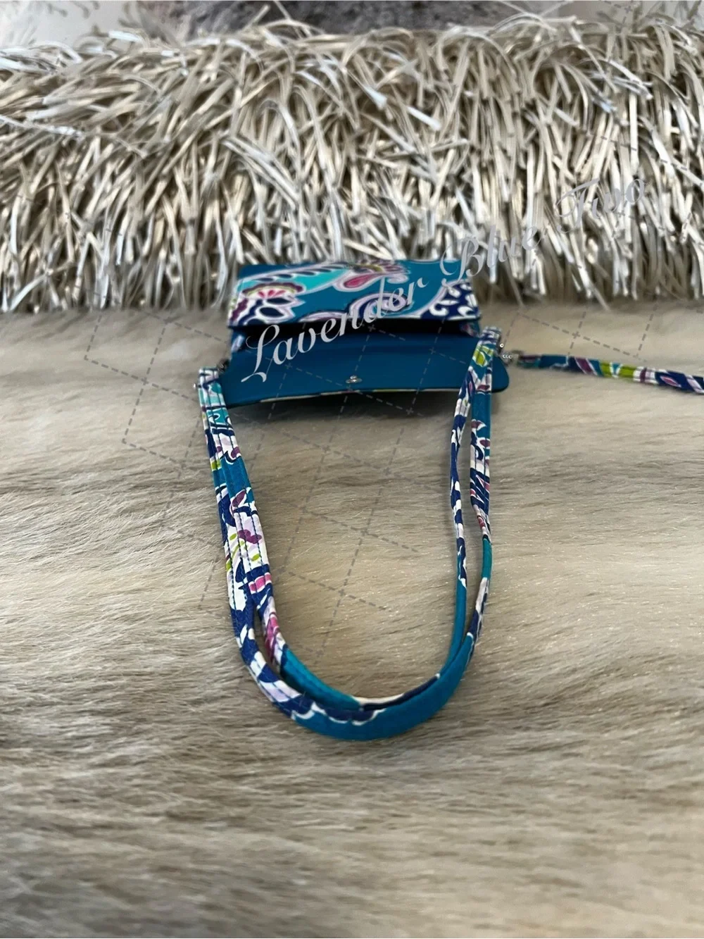 VERA BRADLEY Waikiki Paisley 3 in One Crossbody Turquoise White Beach Festival